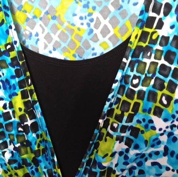 $ Kim Rogers blue black green squared print short sleeve blouse Size PL - Picture 3 of 9
